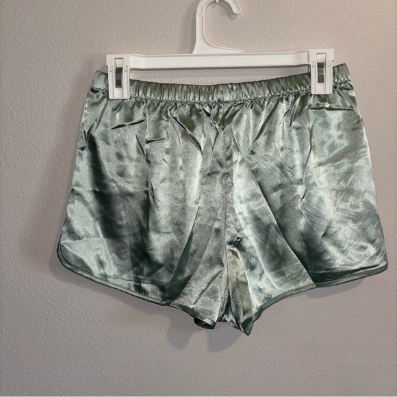 Satin Tank Top and Shorts PJ Set in NWT Light Green - Picture 7 of 10